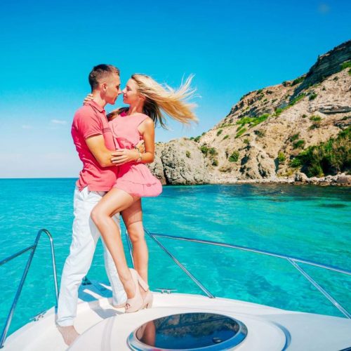 Wedding-Proposal-Yachts-Cancun-Luxury-Charters